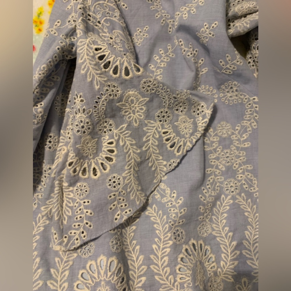 Elegant Blue and Cream Cold Shoulder Embroidered Lace Dress - Picture 10 of 16